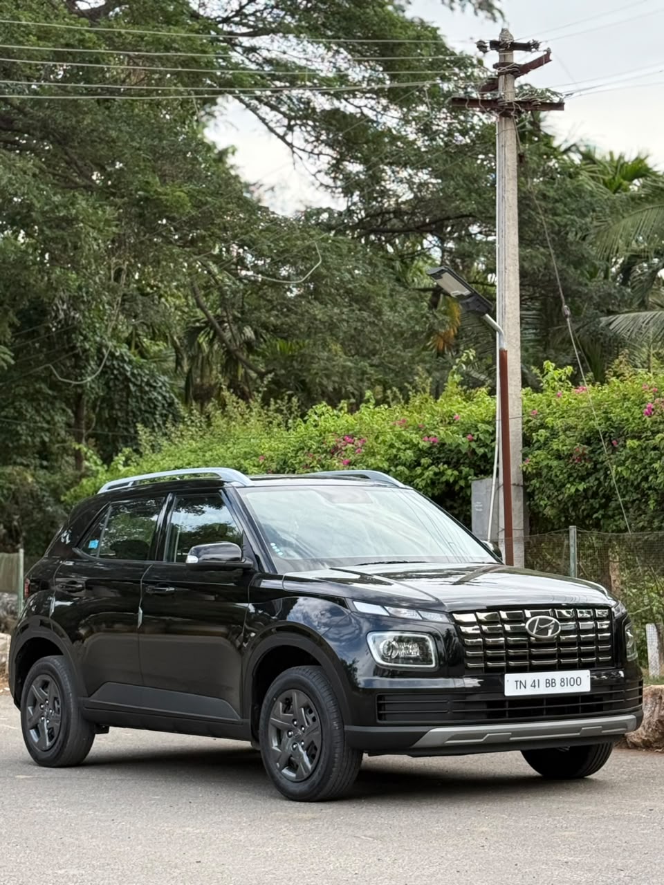 Hyundai Venue - Image 3